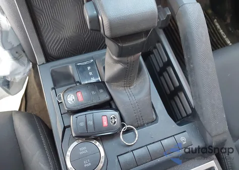 2025 Toyota Tacoma Sr5 z USA, uszkodzony, nr VIN 3TMKB5FN7SM036979